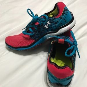 Under Armor Mirco G Sneakers